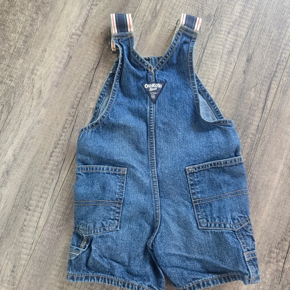 OshKosh Bgosh Toddler Boys Denim Shortalls Blue Medium Wash Striped‎ Straps 2T